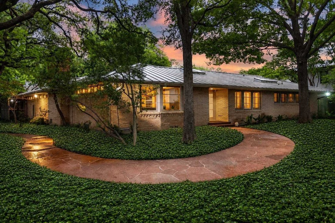 House in Dallas, Texas, United States 2 - 18107877