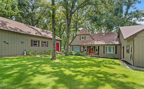 House in Gun Barrel City, Texas, United States 1
