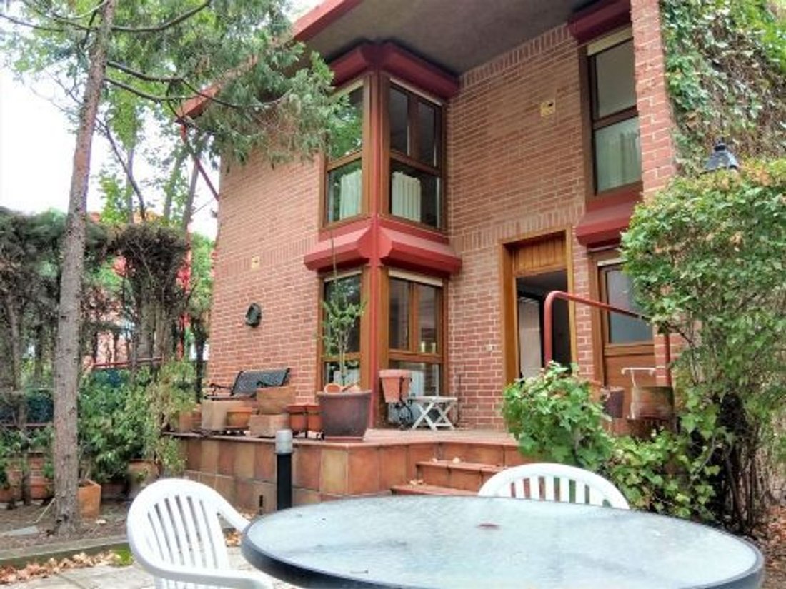 House in Barajas, Madrid, Spain 3 - 18330130