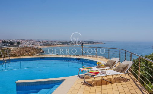 Villa in Olhos de Agua, Algarve, Portugal 1