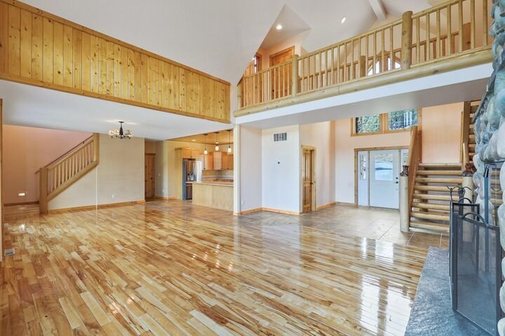 House in Nine Mile Falls, Washington, United States 5 - 18332210