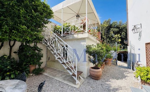 Apartment in Pietrasanta, Tuscany, Italy 1