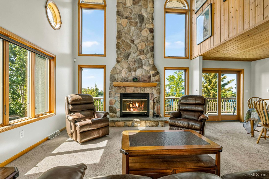 House in Eagle Harbor, Michigan, United States 3 - 18326798