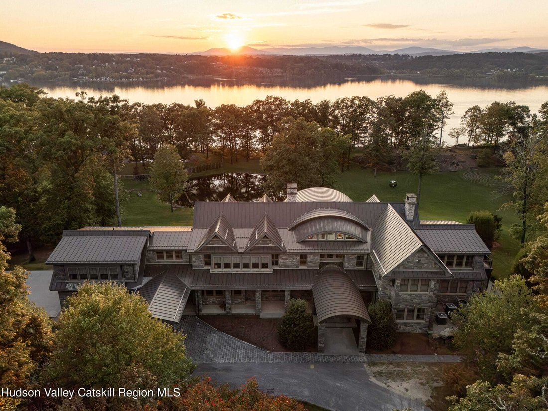 House in Rhinecliff, New York, United States 1 - 16280122