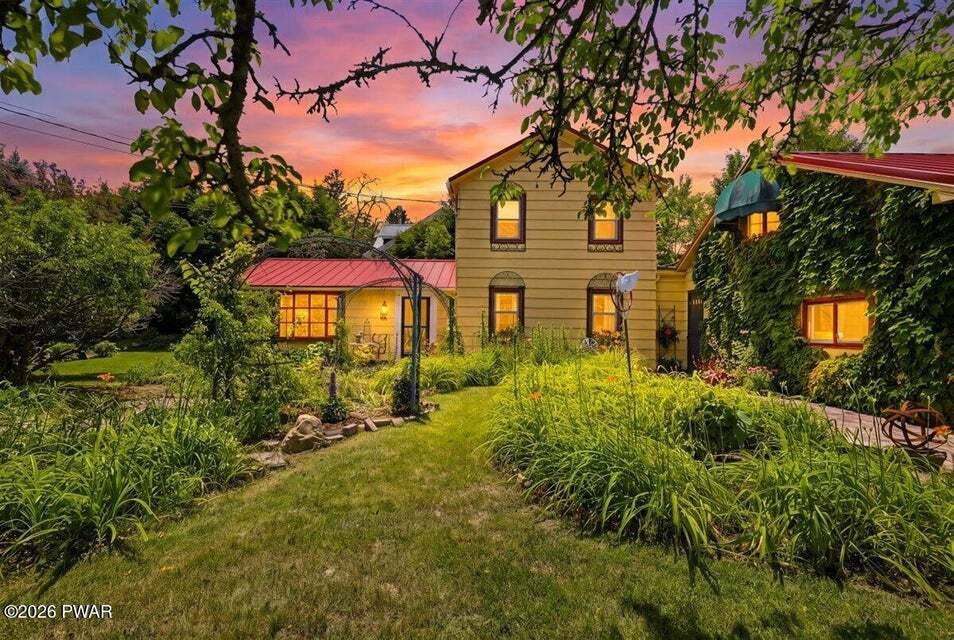 House in Milford, Pennsylvania, United States 1 - 18326605
