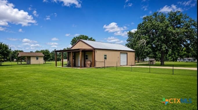 House in Hallettsville, Texas, United States 4 - 18329521