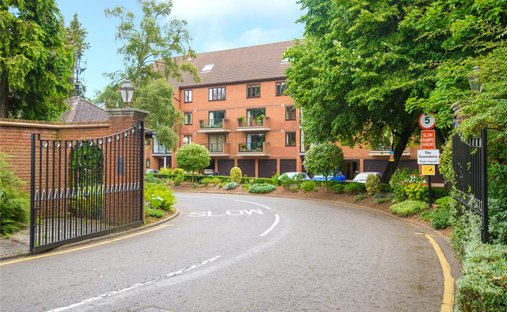 Apartamento en Pinnerwood Park, Hillingdon, Inglaterra 1
