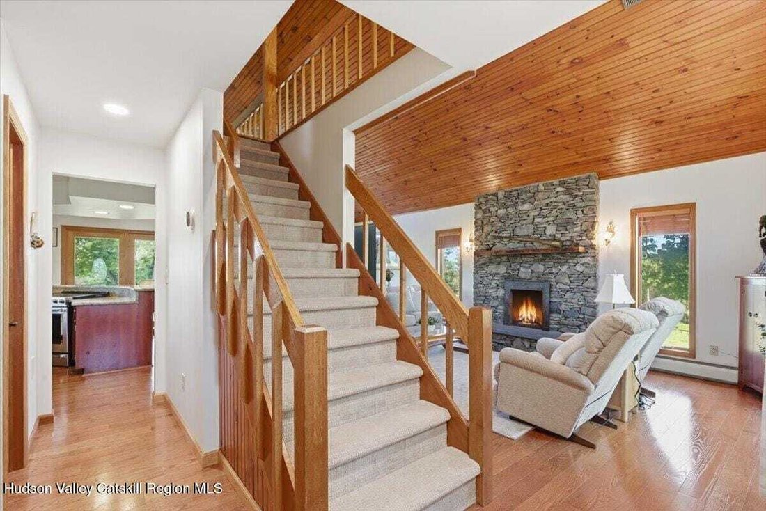 House in Hudson, New York, United States 4 - 18104132