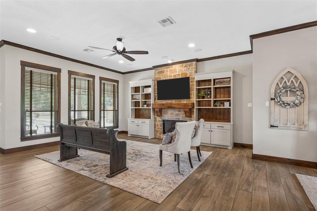 House in Elm Mott, Texas, United States 5 - 18327374