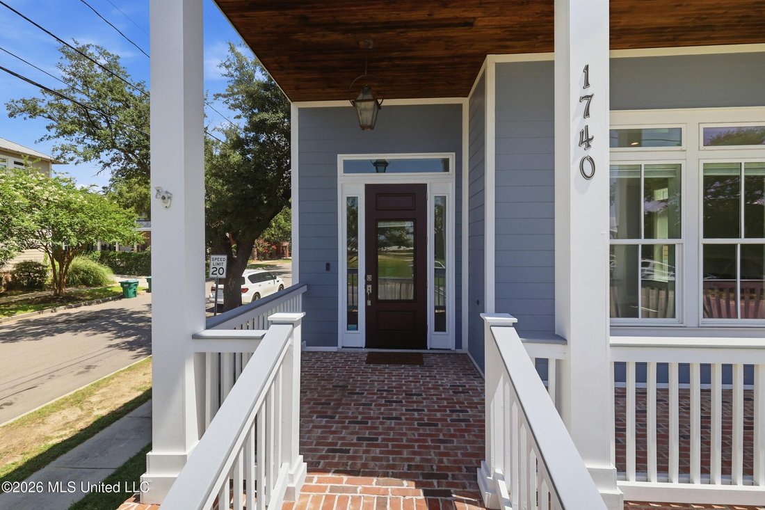 House in Gulfport, Mississippi, United States 5 - 18329760
