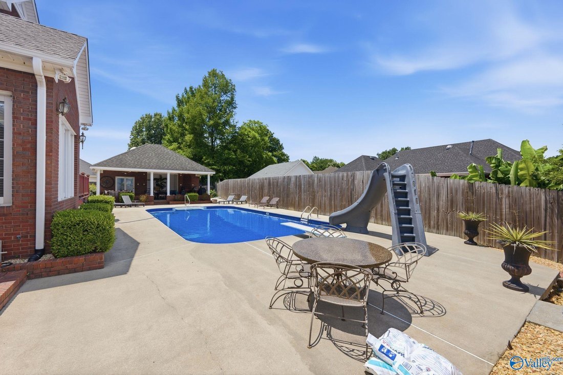 House in Decatur, Alabama, United States 4 - 18329559