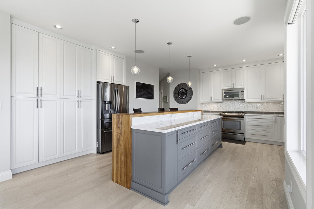 House in Colwood, British Columbia, Canada 5 - 18328726