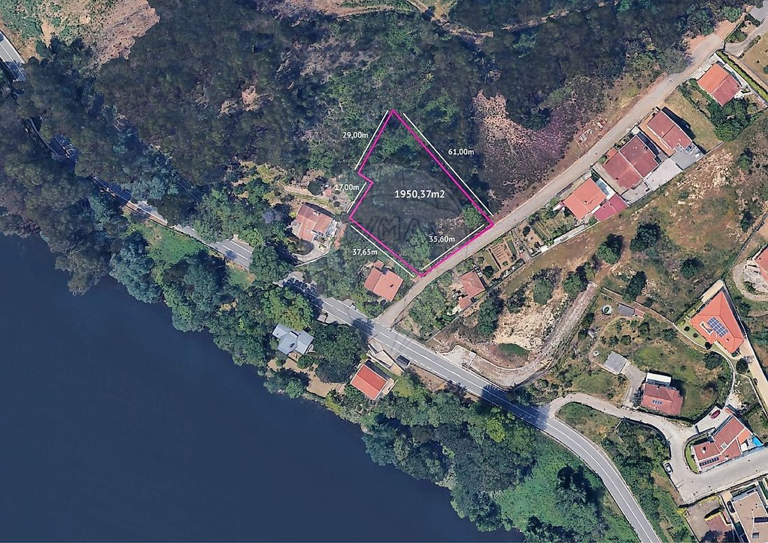 Land in Gondomar (Sao Cosme), Valbom e Jovim, Porto District, Portugal 3 - 18327303