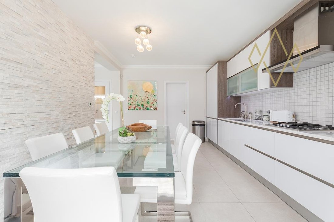 Villa in Vale do Lobo, Almancil, Portugal 5 - 18328671