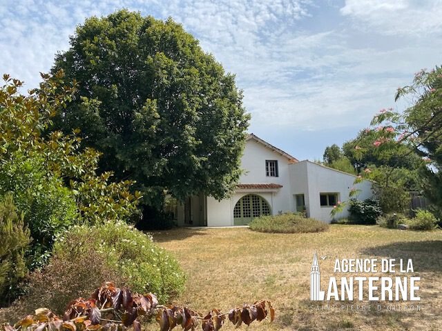 House in Dolus-d'Oleron, Nouvelle-Aquitaine, France 2 - 18332358