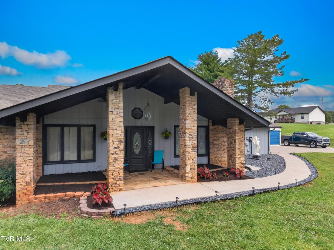 House in Sevierville, Tennessee, United States 4 - 18327266