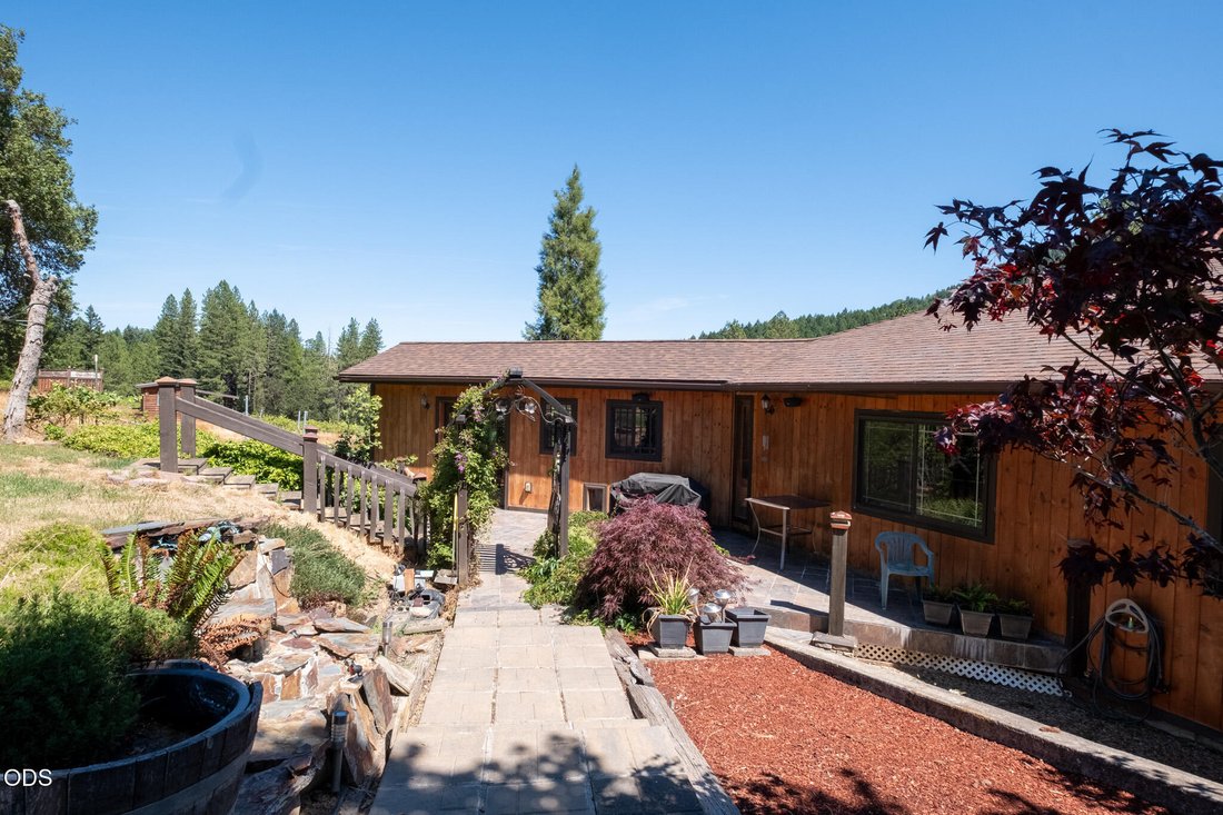 House in Roseburg, Oregon, United States 2 - 18326716