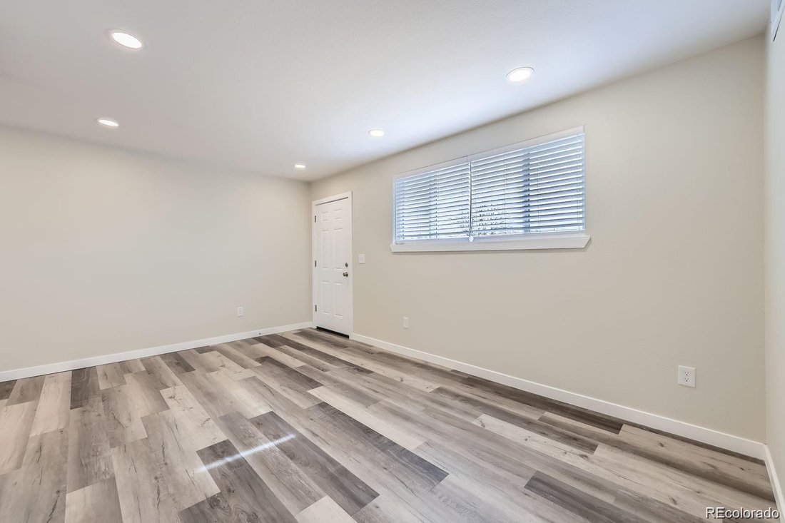 Aurora, Colorado, United States 4 - 18329814