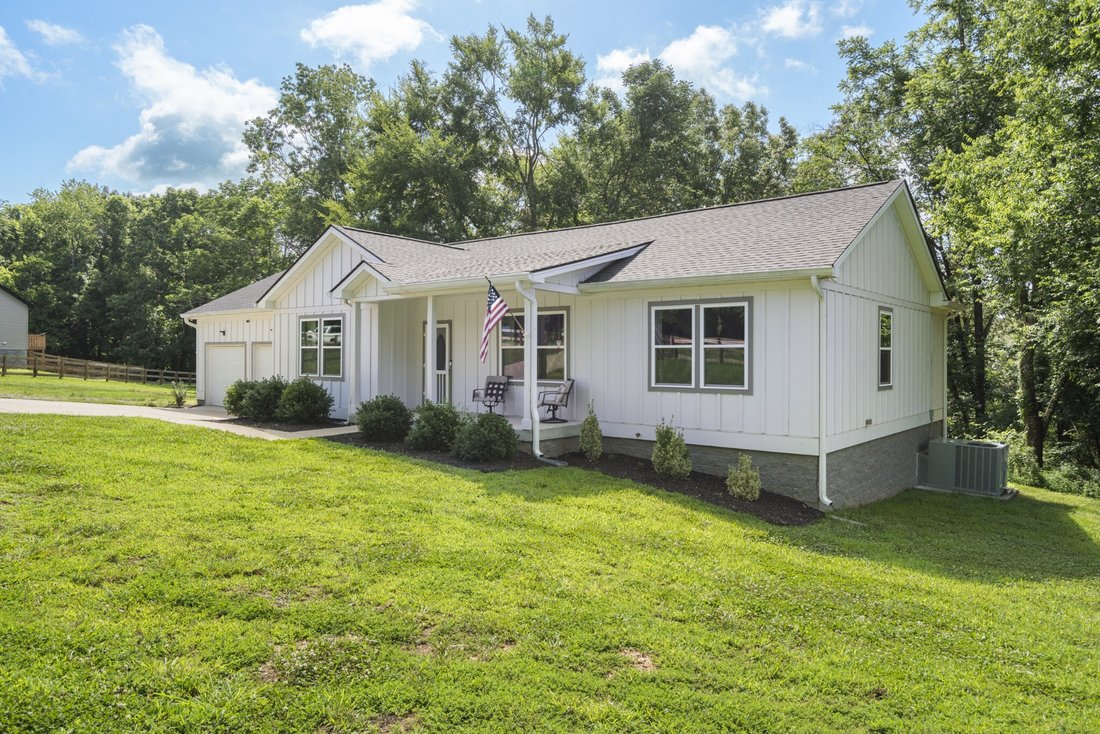 House in Dickson, Tennessee, United States 3 - 18327155