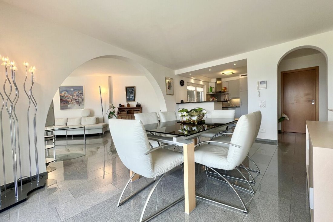 Apartment in Brione sopra Minusio, Ticino, Switzerland 3 - 18328270