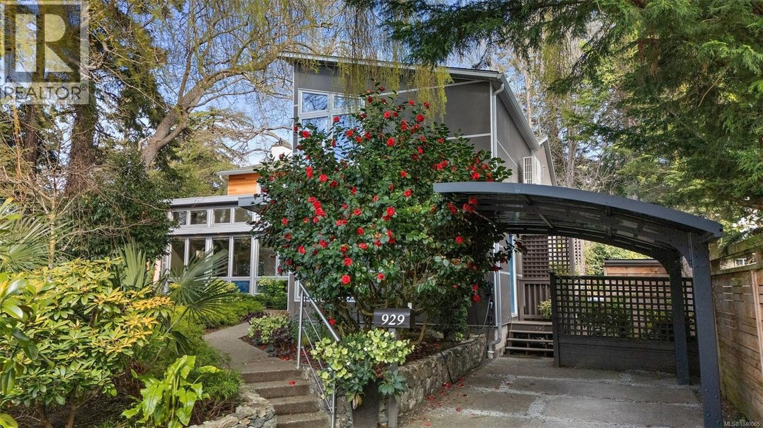 House in Victoria, British Columbia, Canada 2 - 18327737
