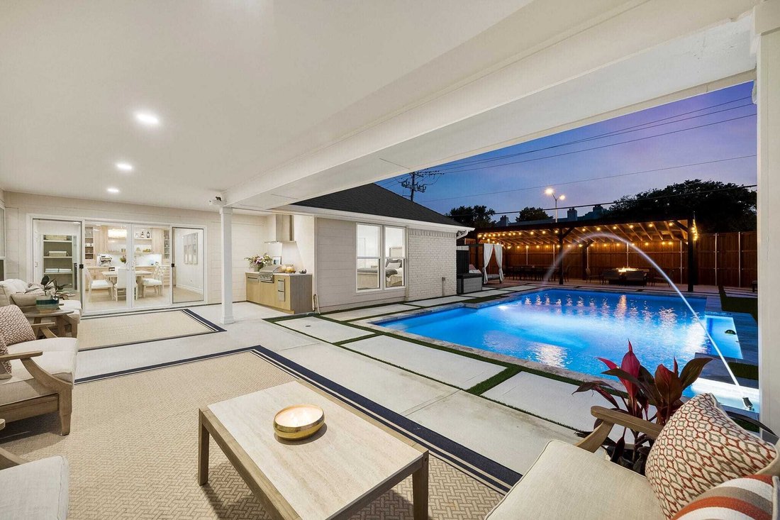 House in Dallas, Texas, United States 1 - 18088292