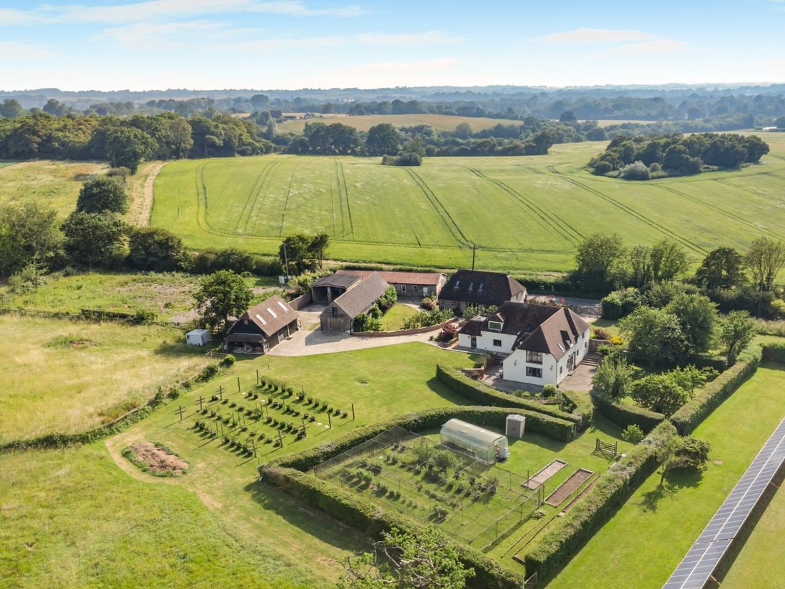 House in Kent, England 1 - 16720960