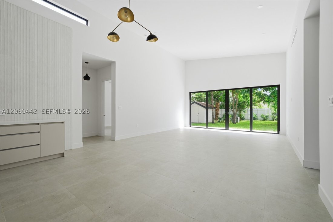 House in Miramar, Florida, United States 4 - 18074933