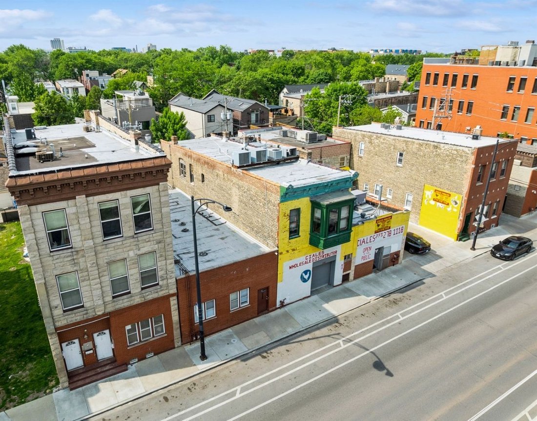 Land in Chicago, Illinois, United States 2 - 18332169