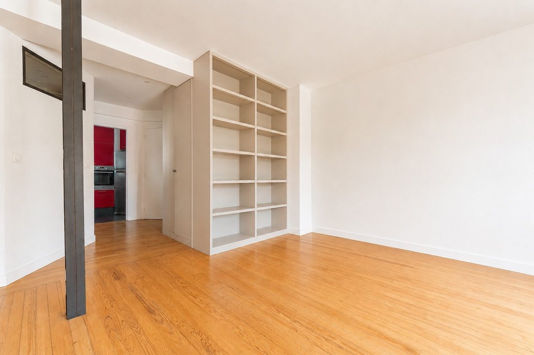 Apartment in Léon-Blum Folie-Regnault, Paris 11e Arrondissement, Paris 4 - 18332268