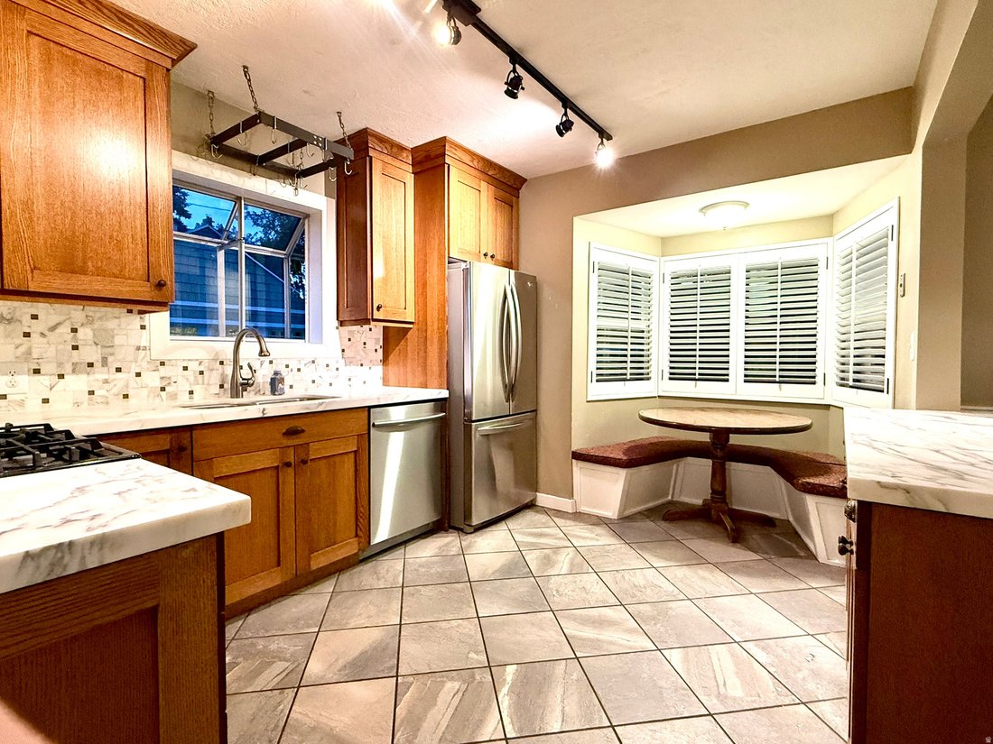 House in Salt Lake City, Utah, United States 2 - 18326824