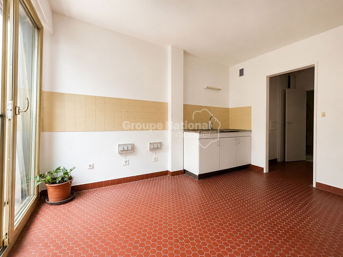 Appartamento a Domaine Nazionale del Castello, Versailles, Francia 4 - 18327828