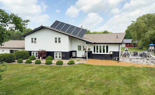 House in West Farmington, Ohio, United States 1