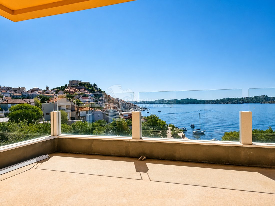 Apartment in Gradska cetvrt Varos, Sibenik, Sibenik-Knin County 1 - 18331184