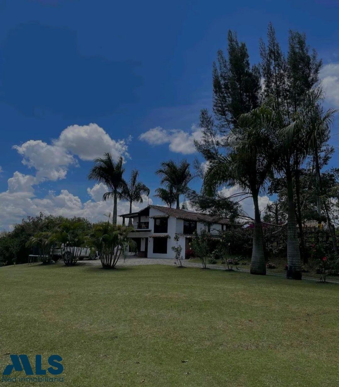 Finca in Rionegro, Carmen de Viboral, Colombia 3 - 18327608
