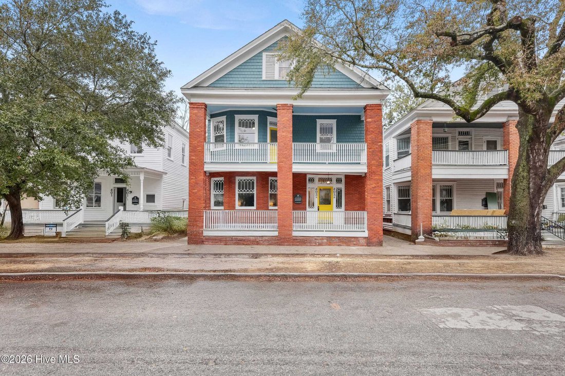 Wilmington, North Carolina, United States 1 - 18049412