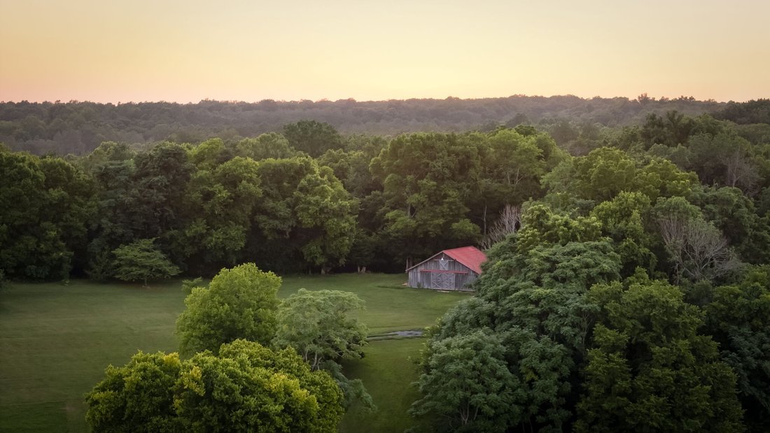 House in Williamsport, Tennessee, United States 3 - 17639221