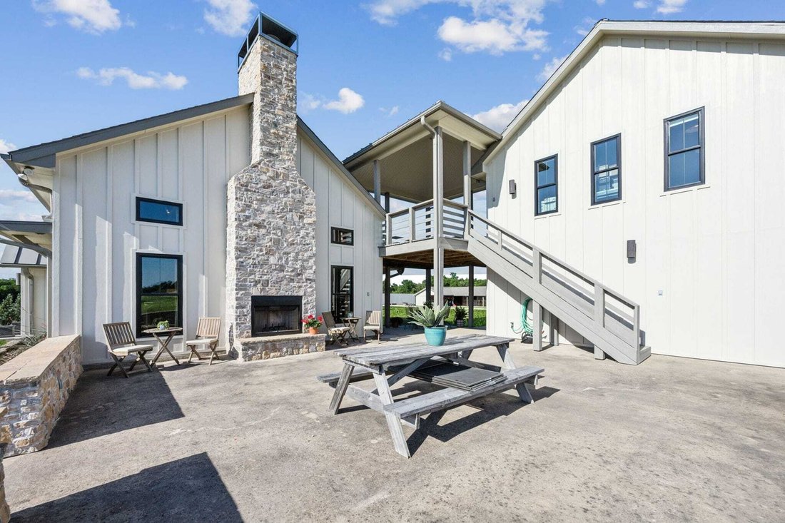 House in Celeste, Texas, United States 5 - 17637284