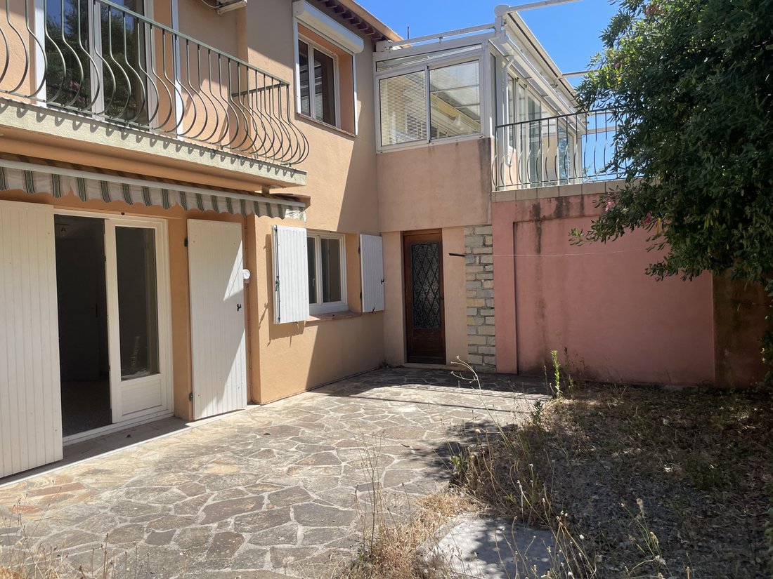 House in La Croix-Valmer, Provence-Alpes-Côte d'Azur, France 1 - 18330381