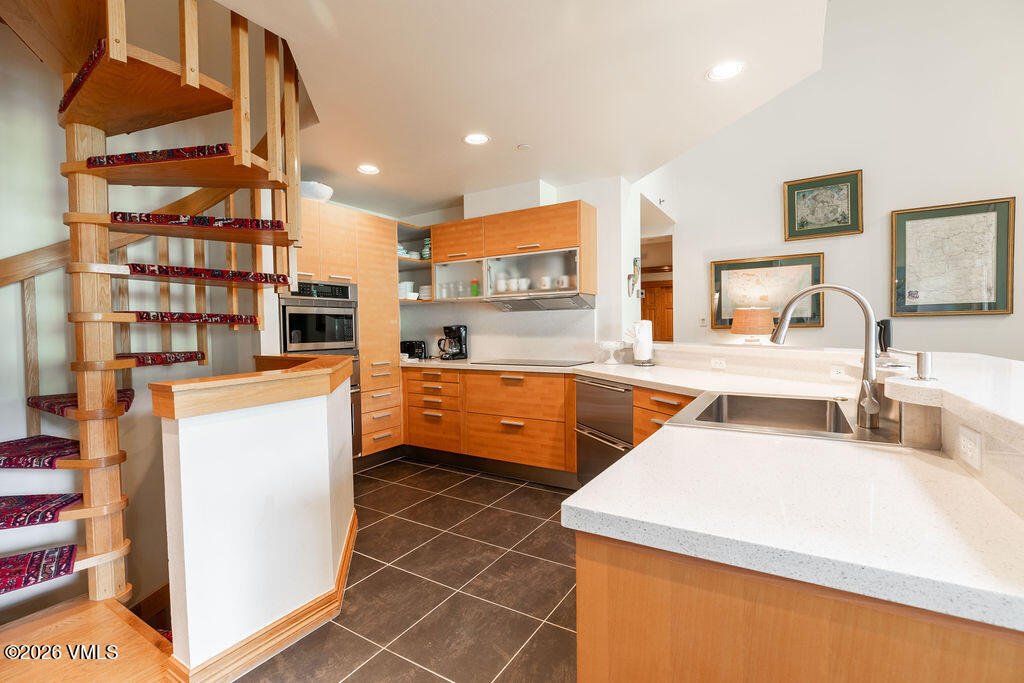 Condo in Avon, Colorado, United States 3 - 18329070