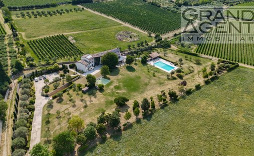 Maisons de campagne à Caprino Veronese, Vénétie, Italie 1