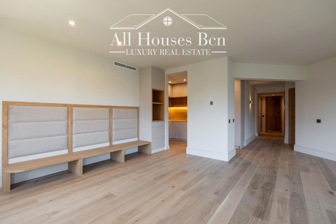 Apartment in Sarrià-Sant Gervasi, Barcelona, Spain 5 - 18329410