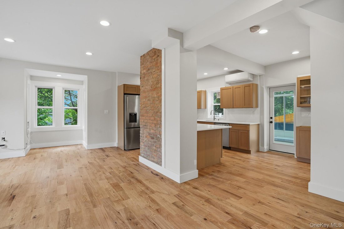 House in Beacon, New York, United States 5 - 18327478