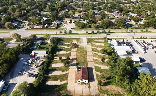 Land in Grand Prairie, Texas, United States 1