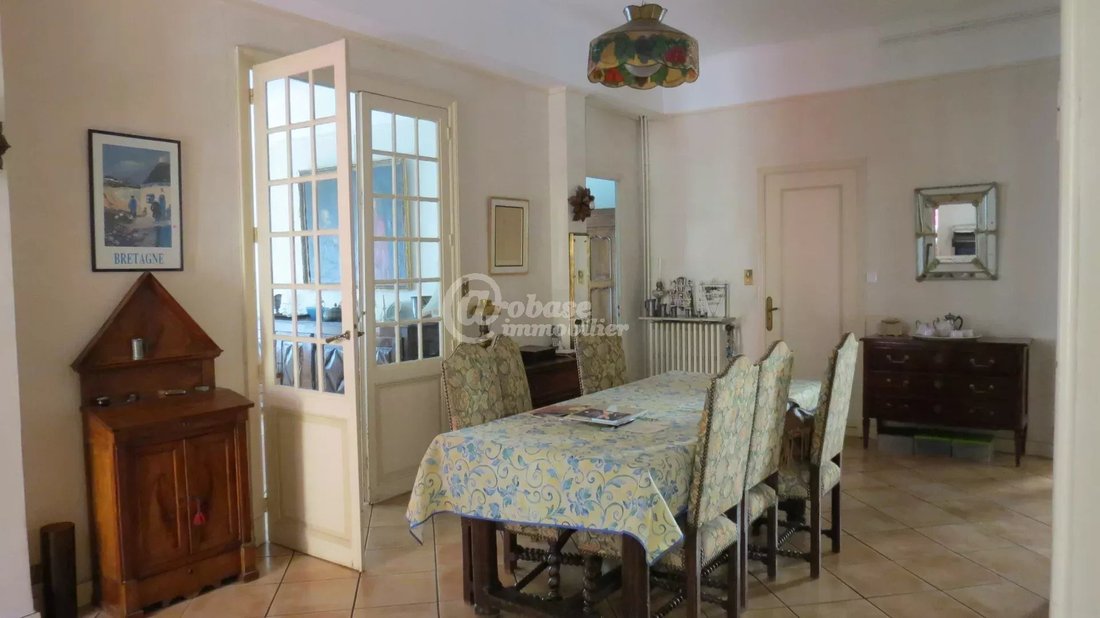 Apartment in Le Camas, 5e Arrondissement, Marseille 2 - 18328403