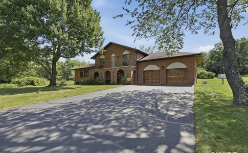 House in Watertown, Connecticut, United States 1