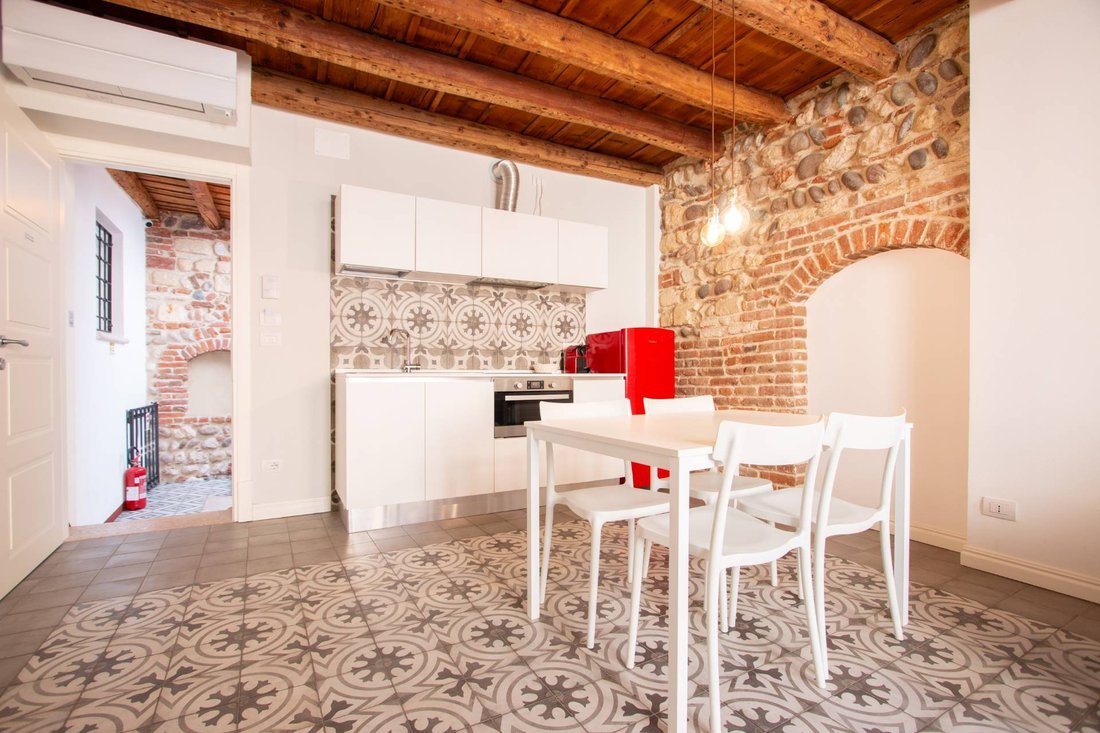 Center, Verona, Veneto 4 - 18332138