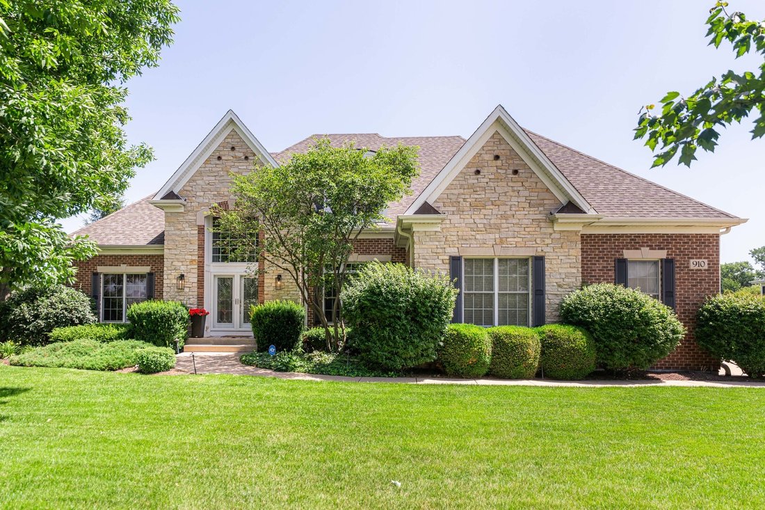 House in Sycamore, Illinois, United States 1 - 17687412