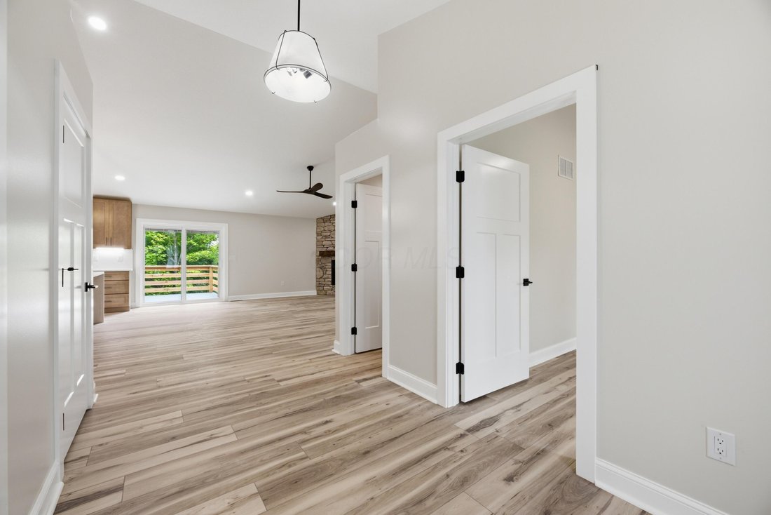 House in Howard, Ohio, United States 3 - 18300673