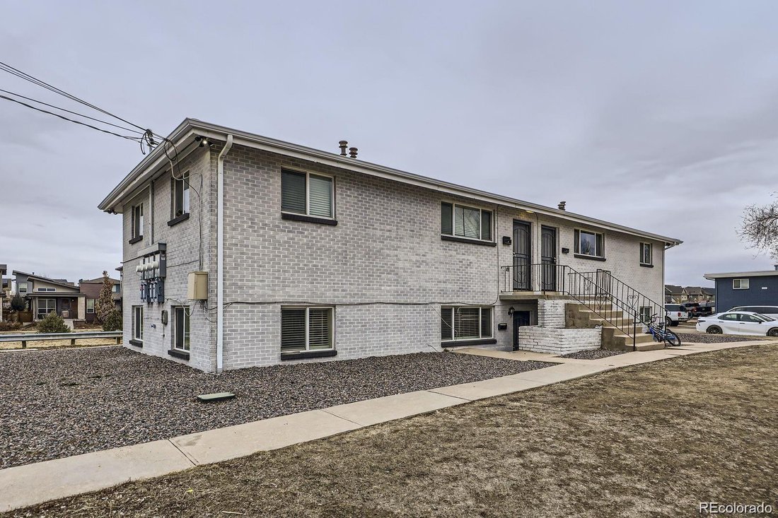 Aurora, Colorado, United States 1 - 18329814